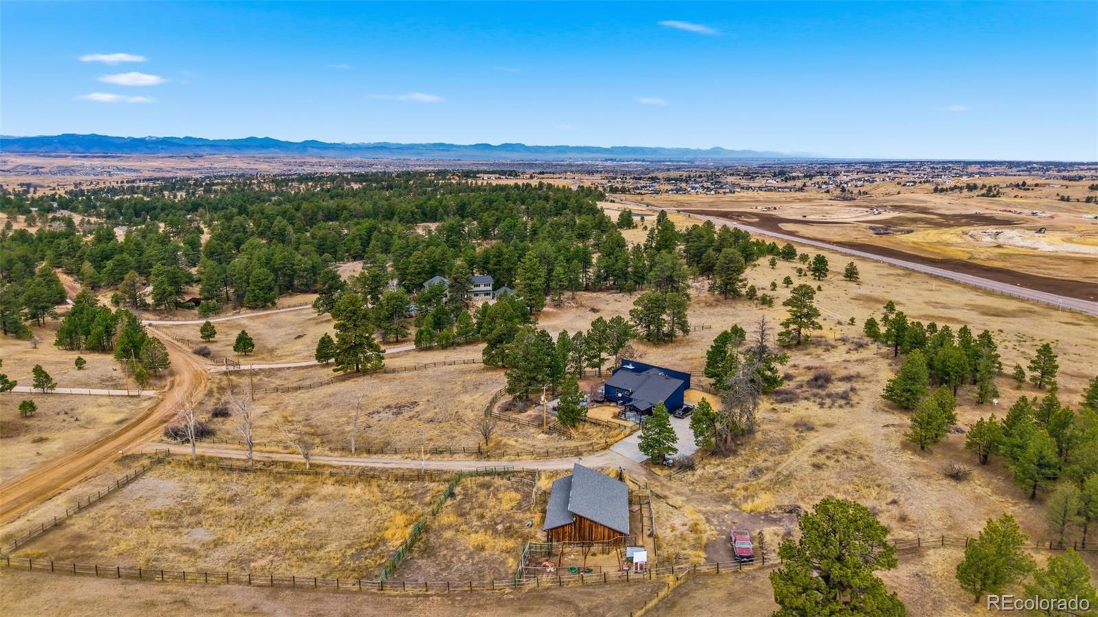 6848 N Trailway Circle