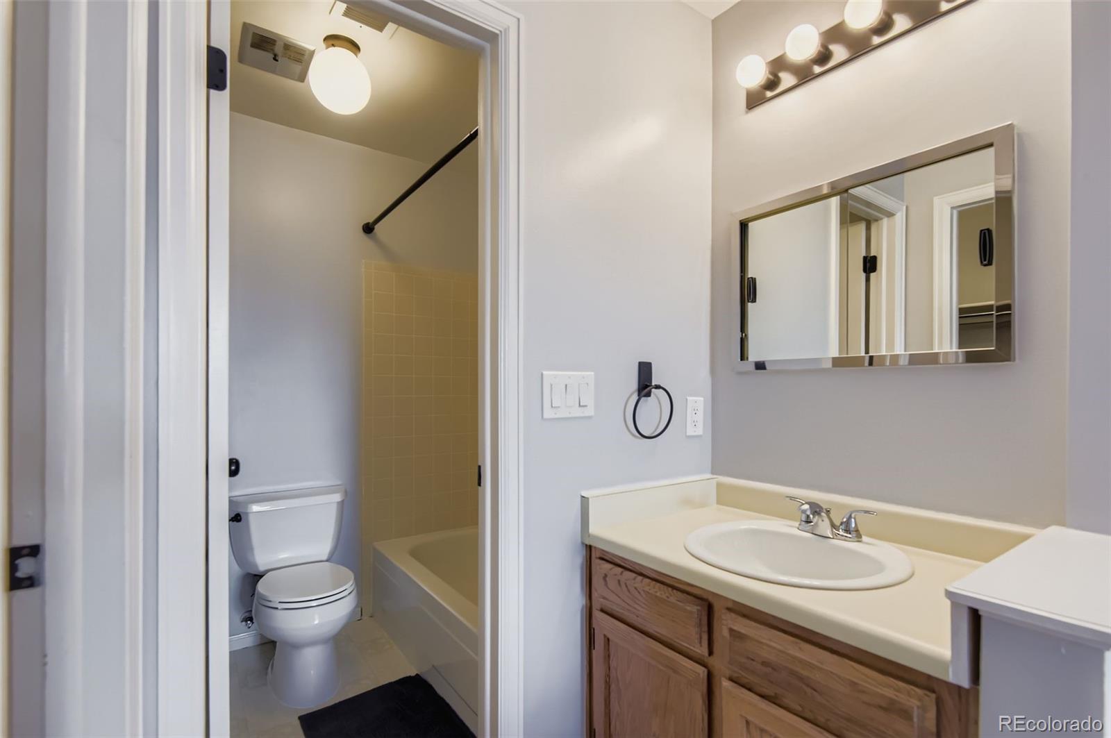 8376 S Upham Way Unit: A305