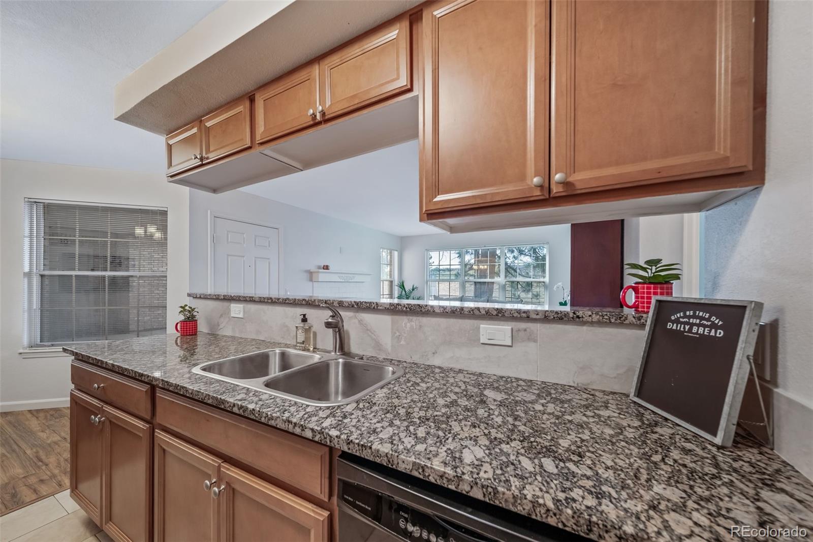 2670 E Otero Place Unit: 12