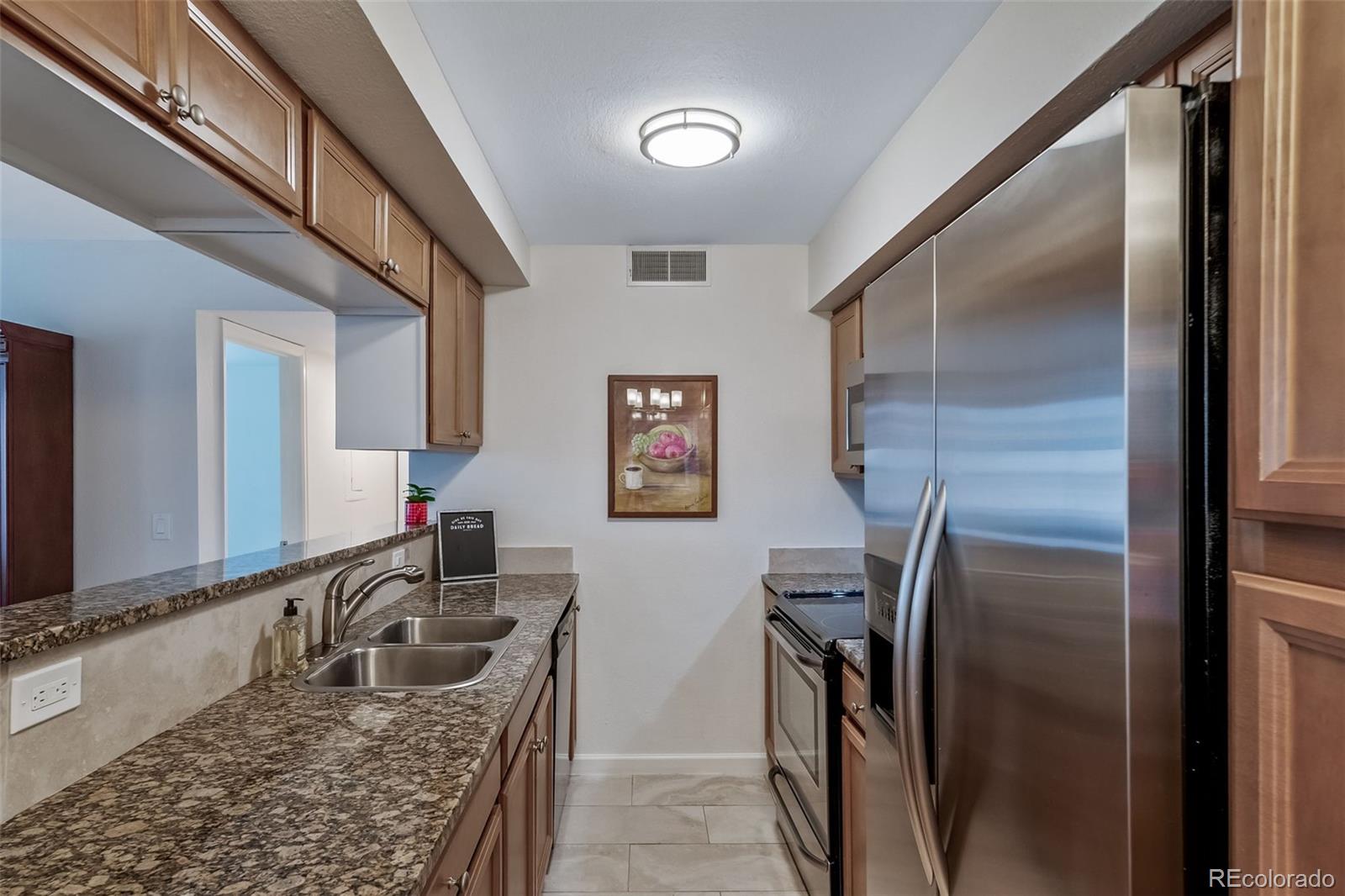 2670 E Otero Place Unit: 12