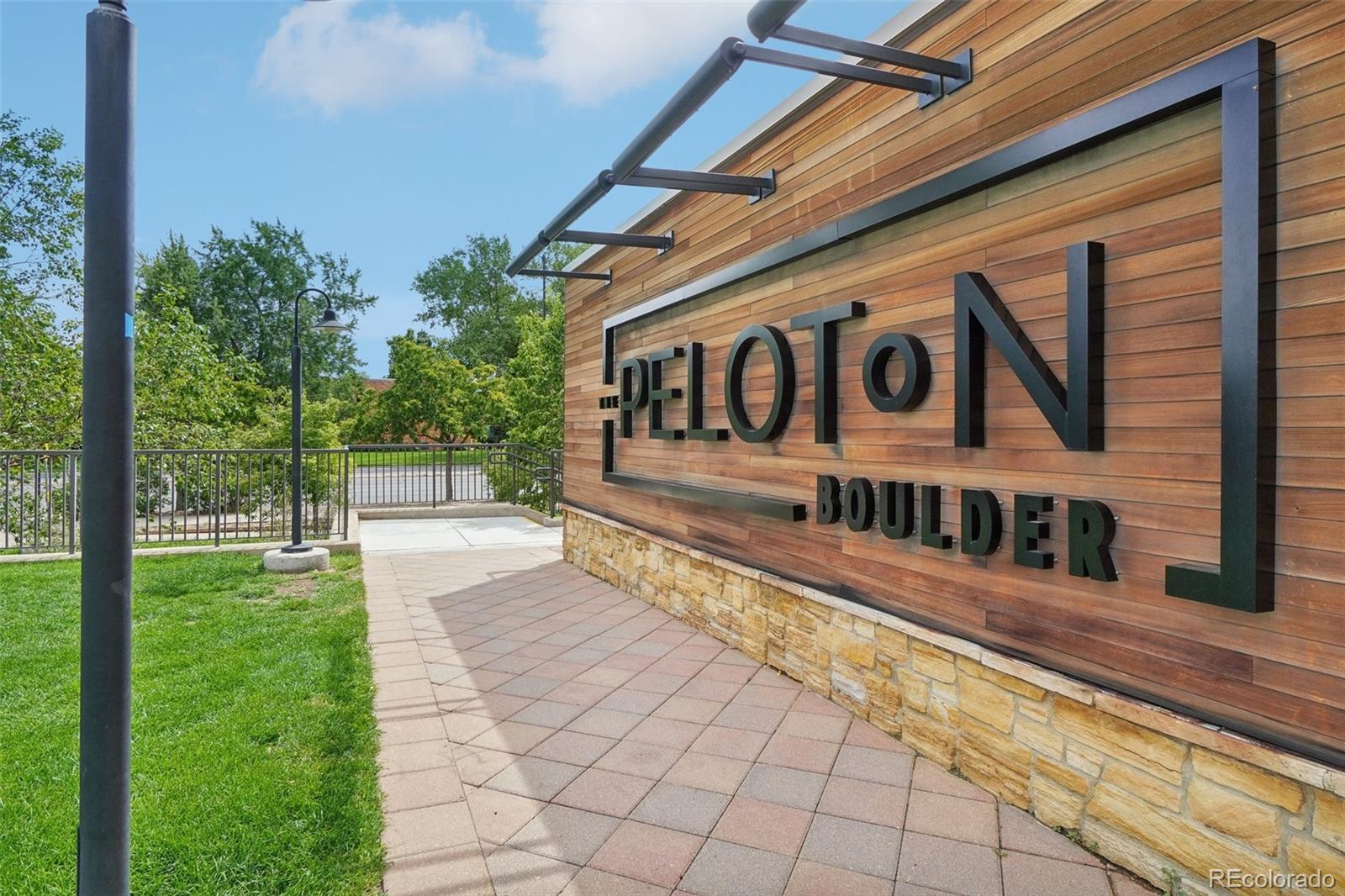 3701 Arapahoe Avenue Unit: 106