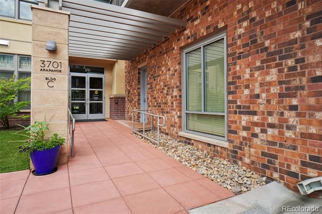 3701 Arapahoe Avenue Unit: 106