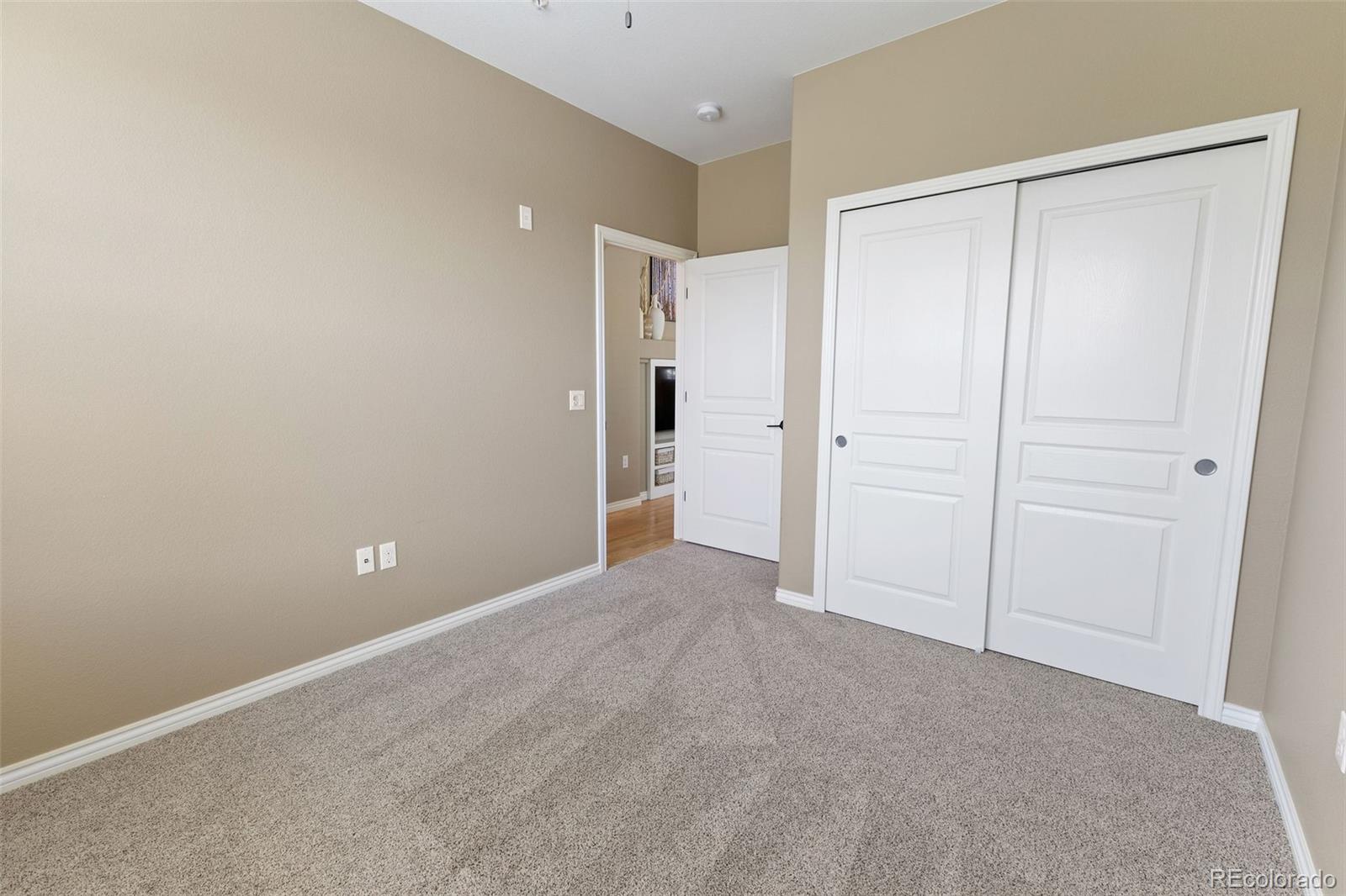 11932 W Long Circle Unit: 101