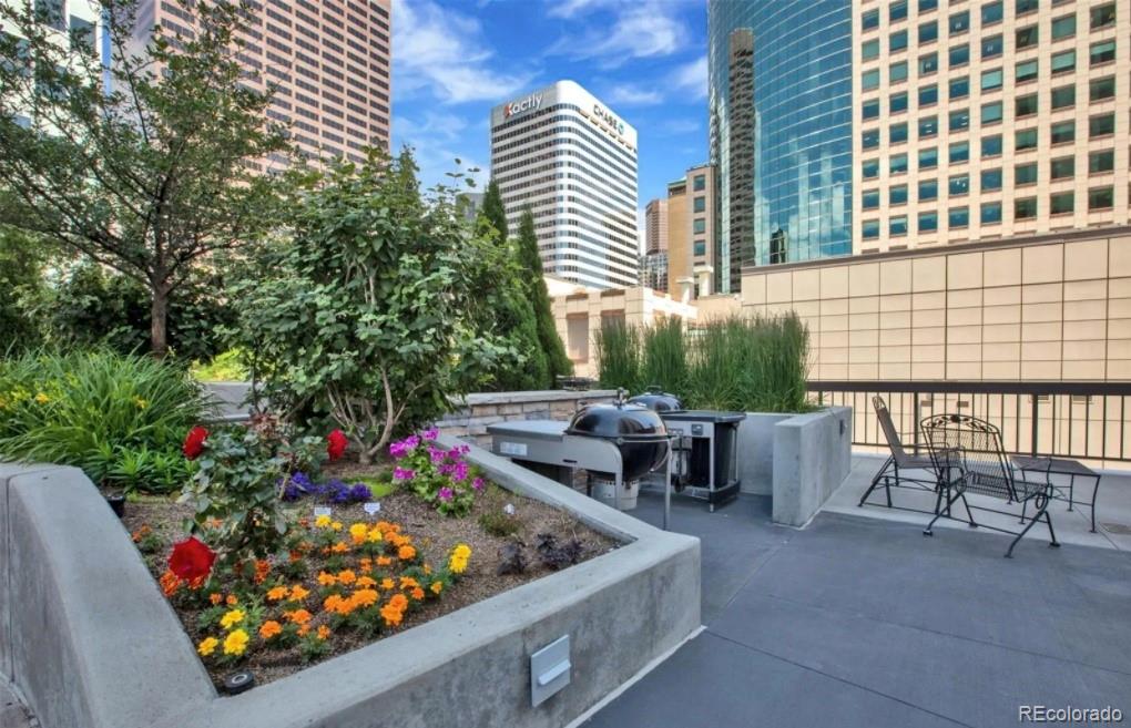 1625 Larimer Street Unit: 1106