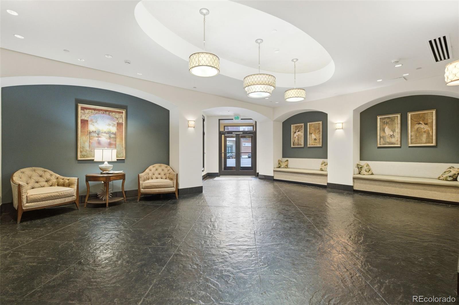 975 N Lincoln Street Unit: 6G-N