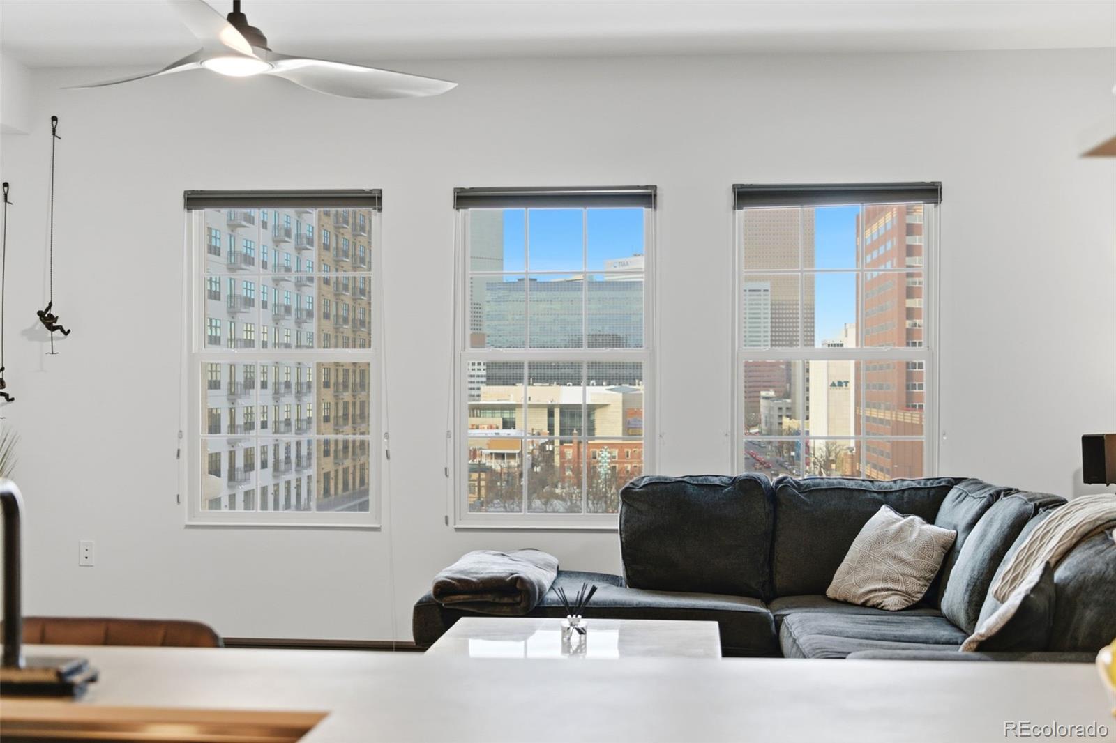 975 N Lincoln Street Unit: 6G-N