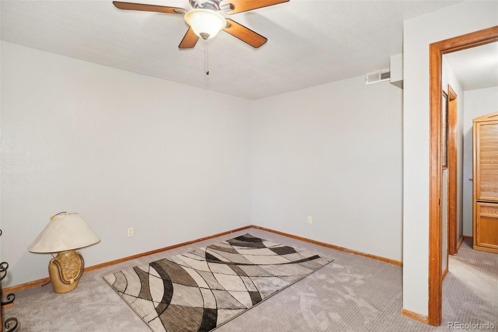 6763 Deer Path