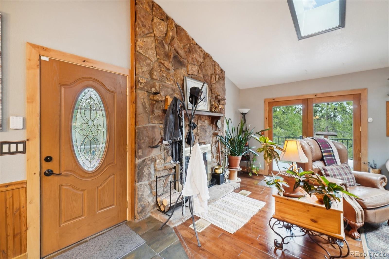6763 Deer Path