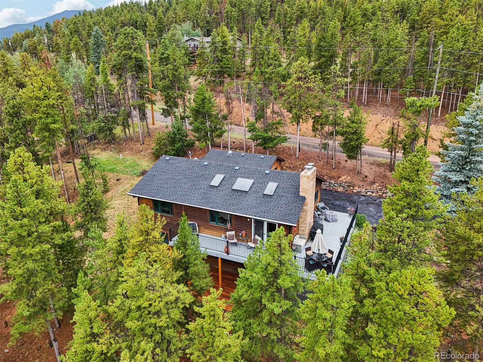 6763 Deer Path