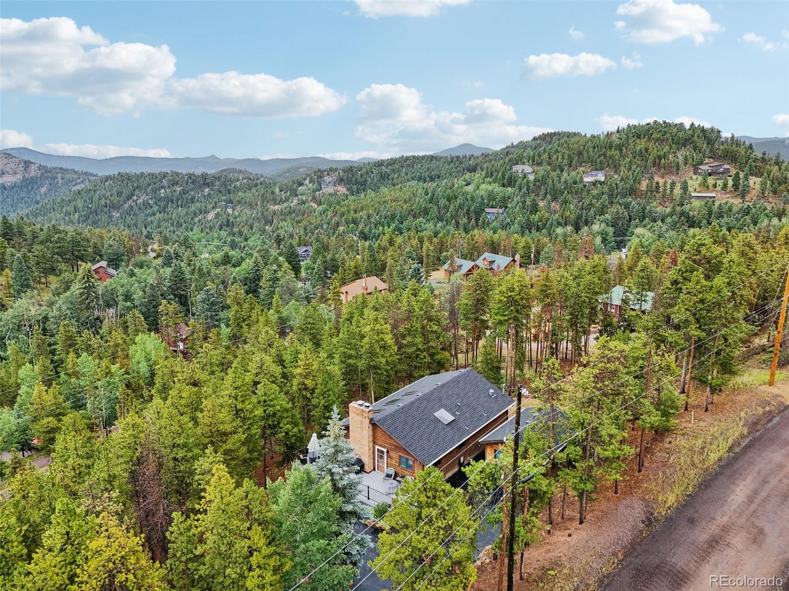 6763 Deer Path