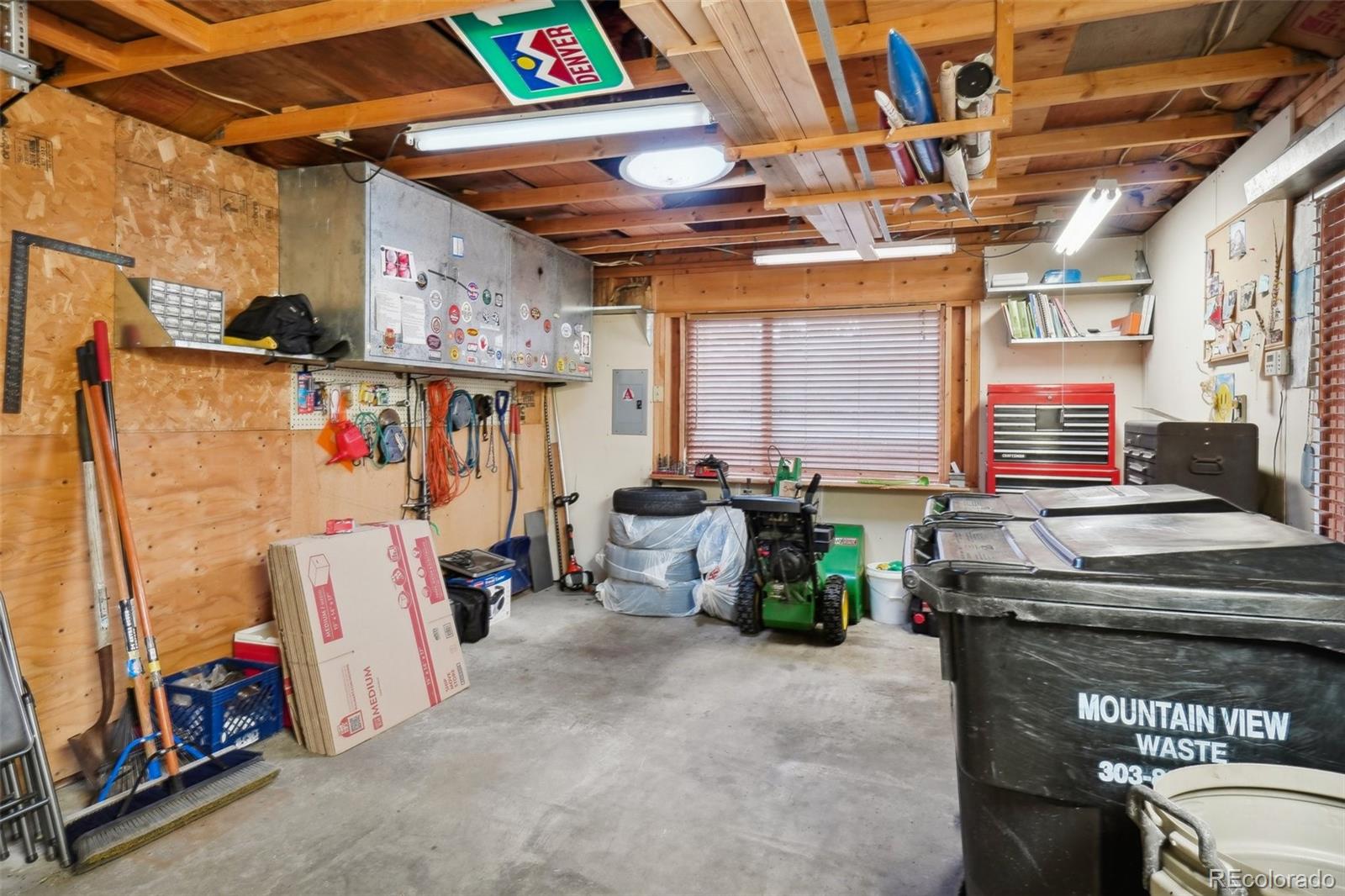 6763 Deer Path