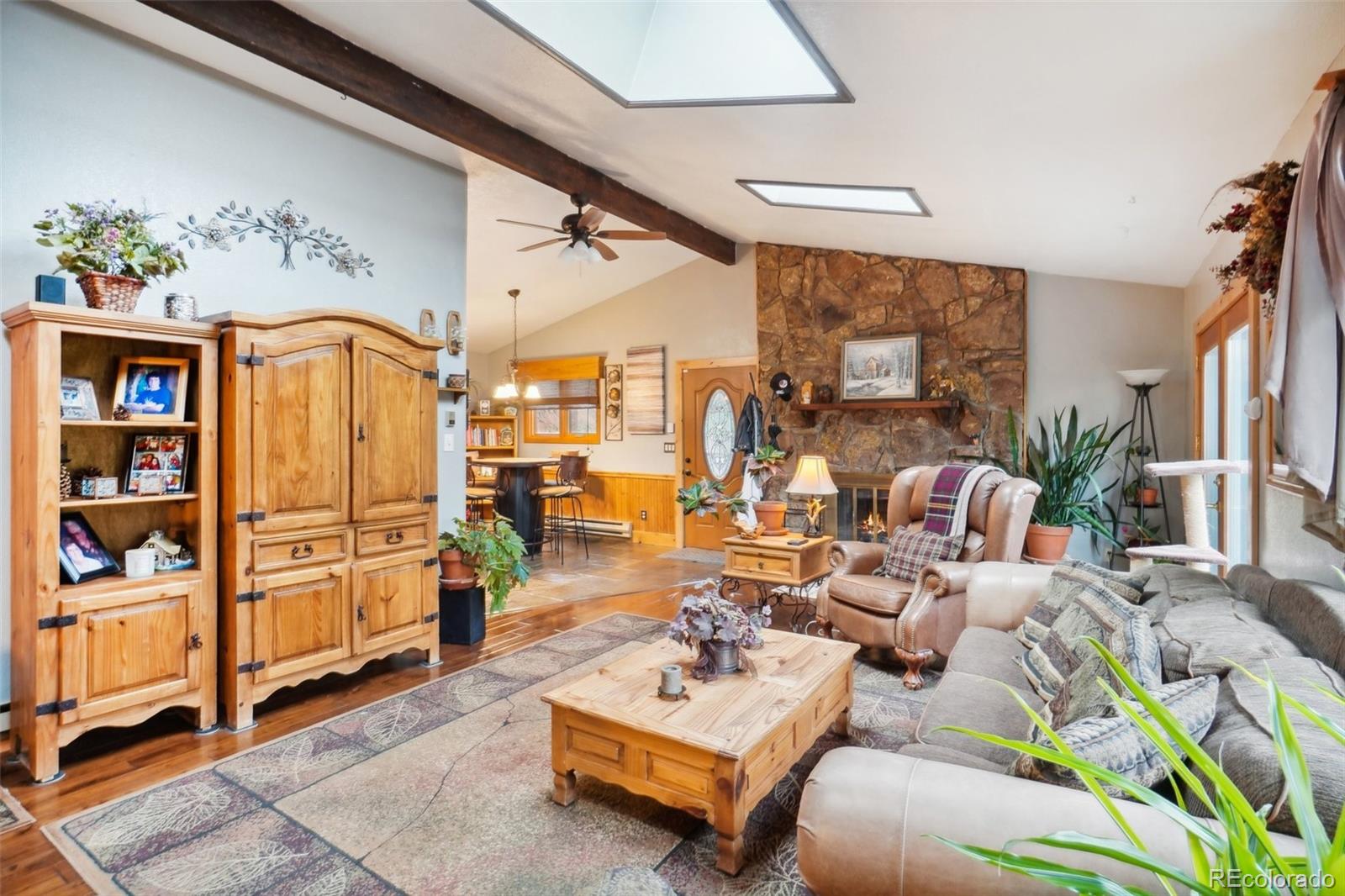6763 Deer Path