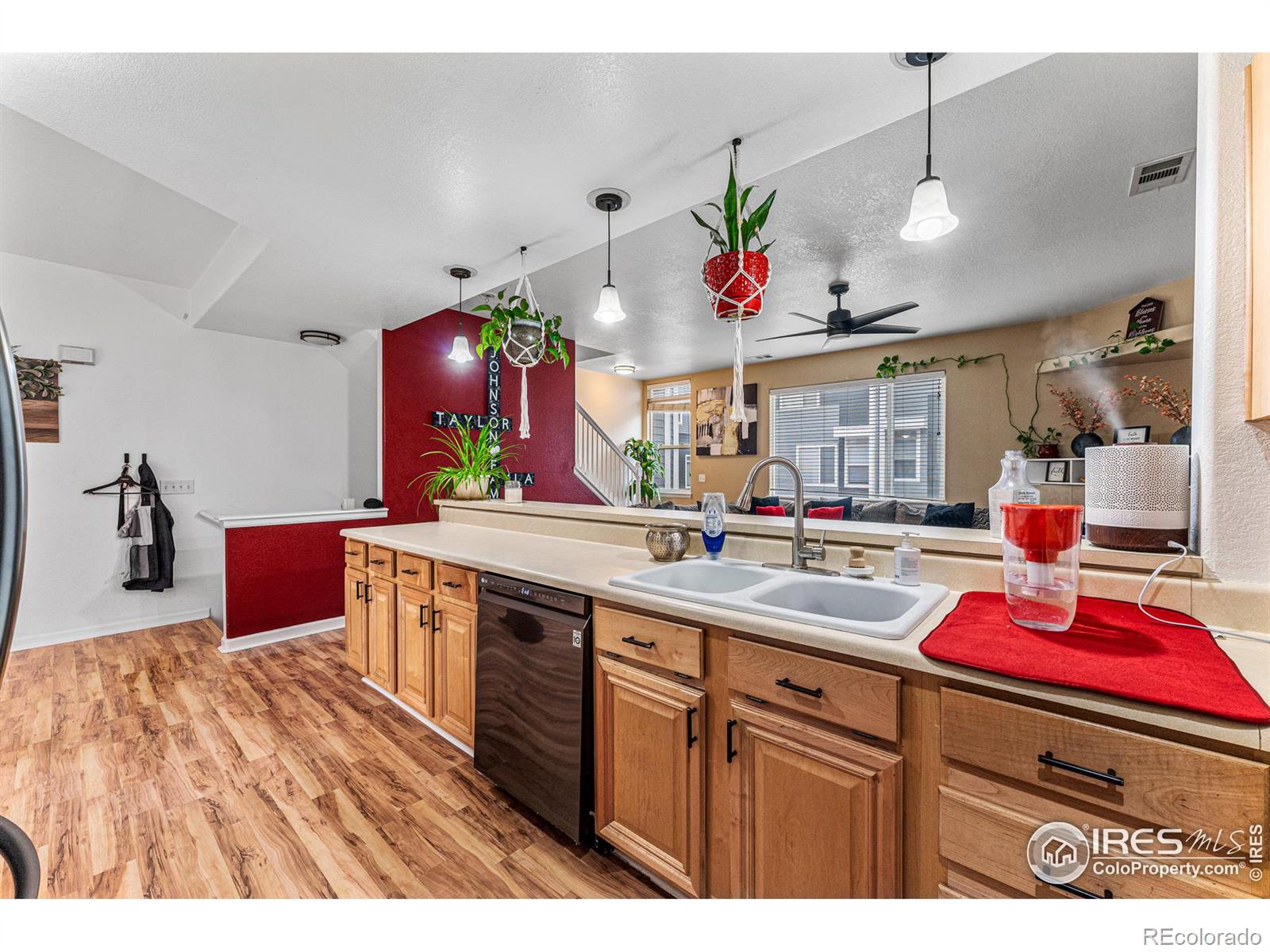 8751 Pearl Street Unit: I3