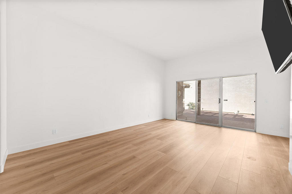 48614 Calle Esperanza