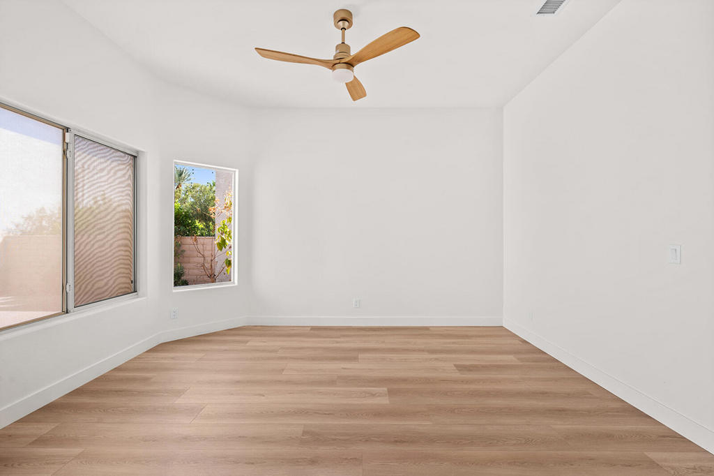 48614 Calle Esperanza