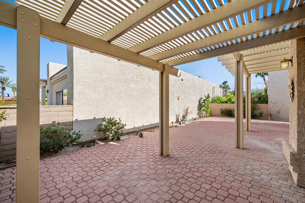 48614 Calle Esperanza