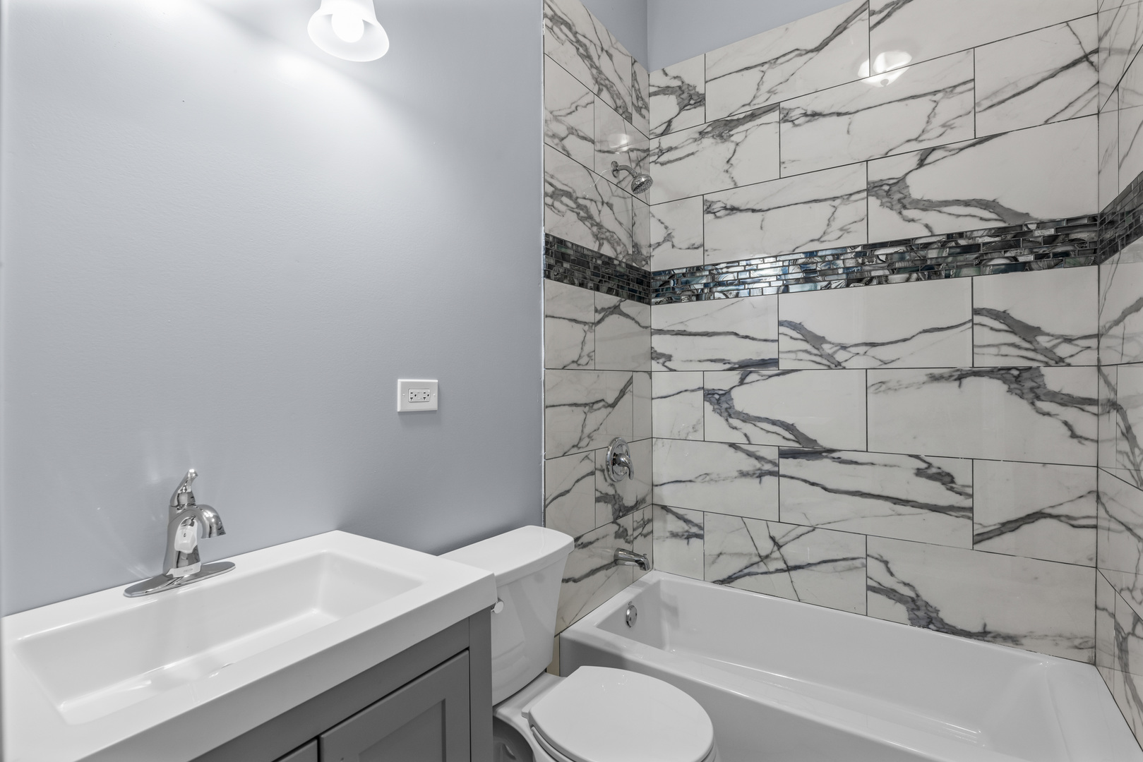 710 W 61st Street