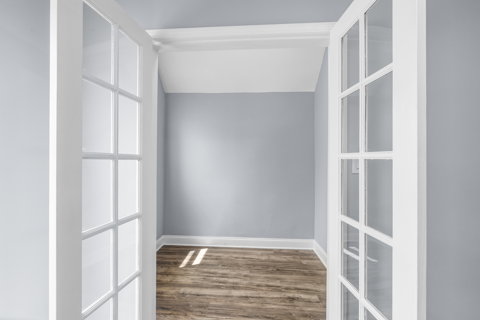 710 W 61st Street
