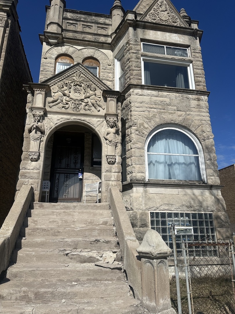 3442 W Jackson Boulevard
