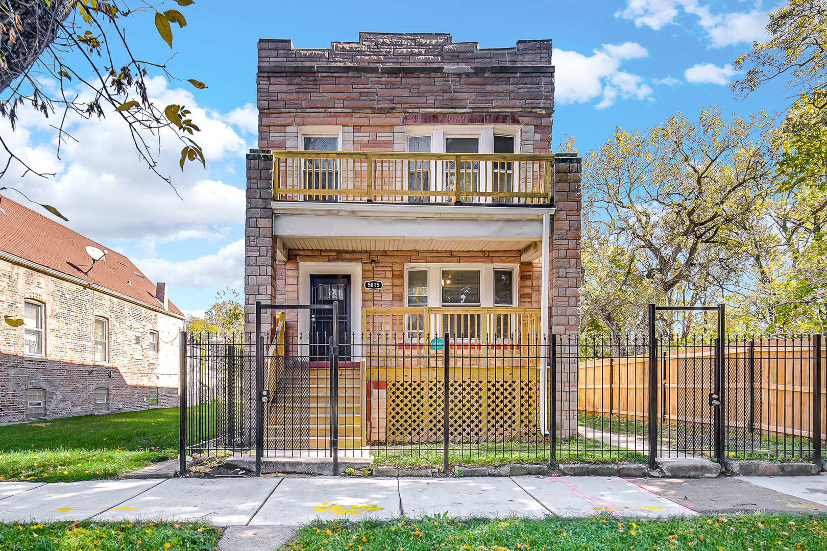 5815 S Sangamon Street