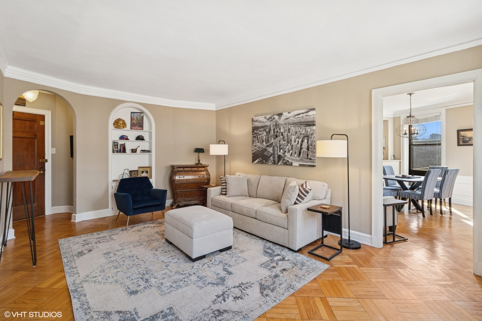 2000 N LINCOLN PARK WEST Parkway Unit: 314