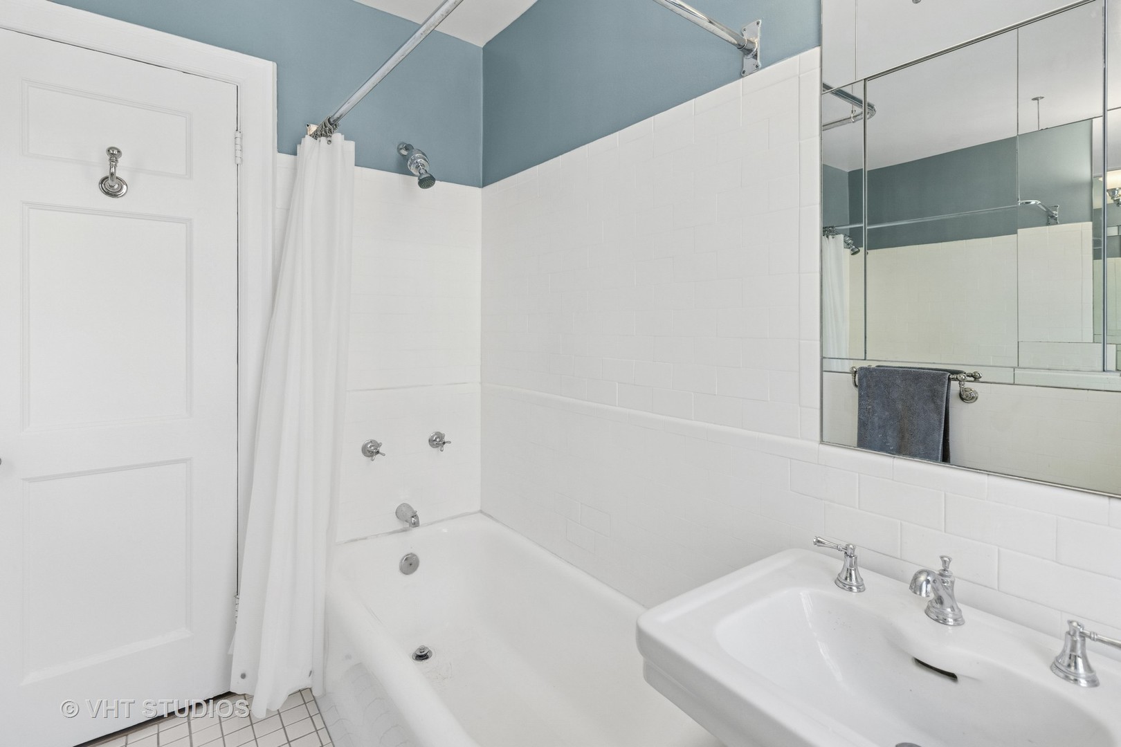 2000 N LINCOLN PARK WEST Parkway Unit: 314