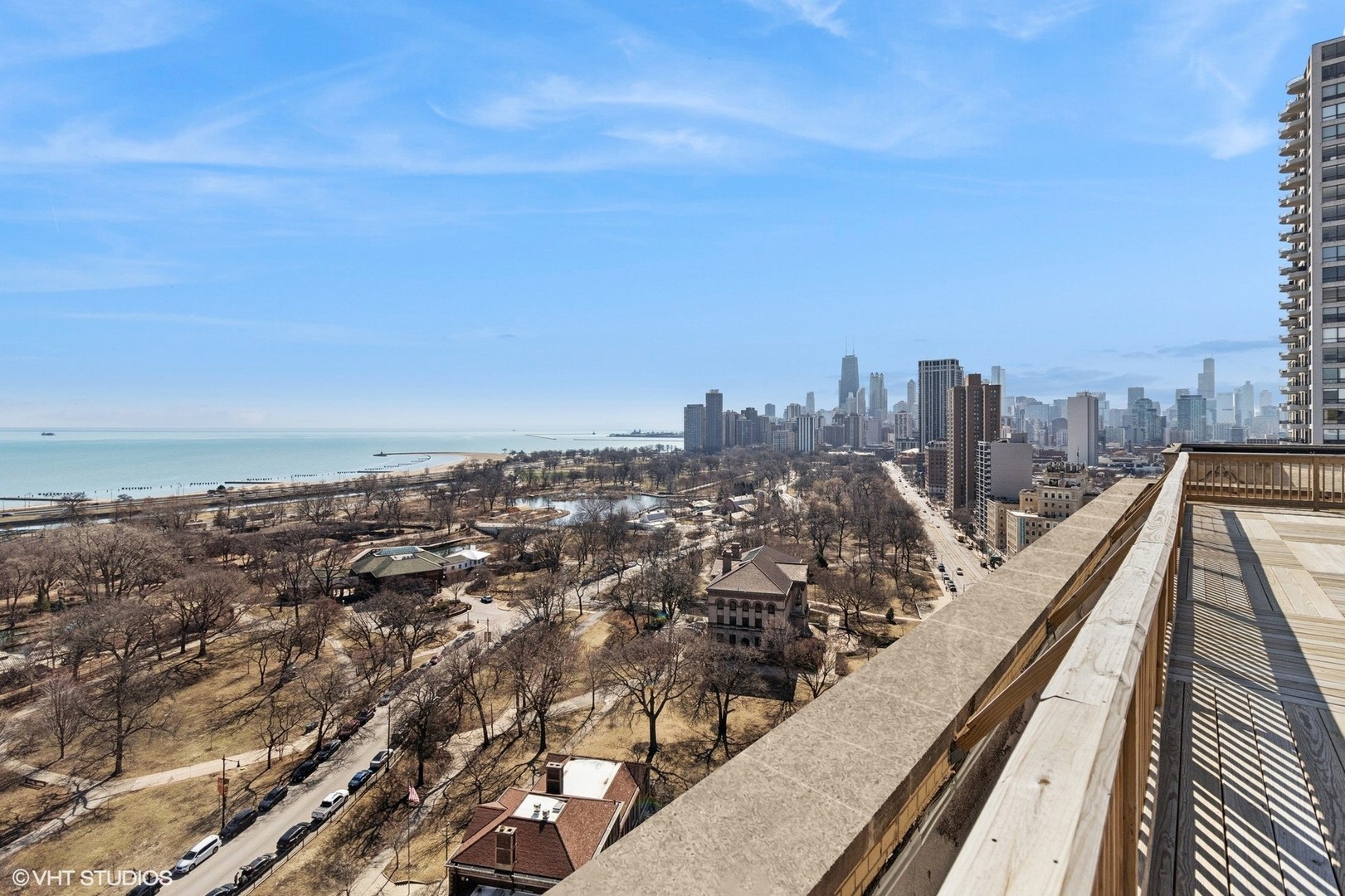 2000 N LINCOLN PARK WEST Parkway Unit: 314
