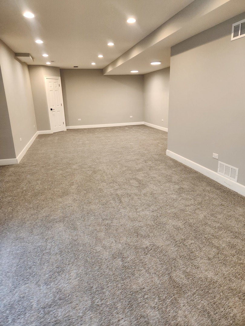 6704 Whisper Glen Drive