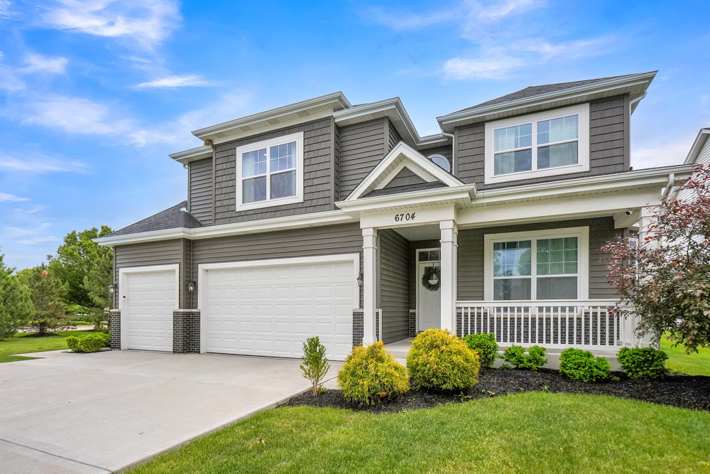 6704 Whisper Glen Drive