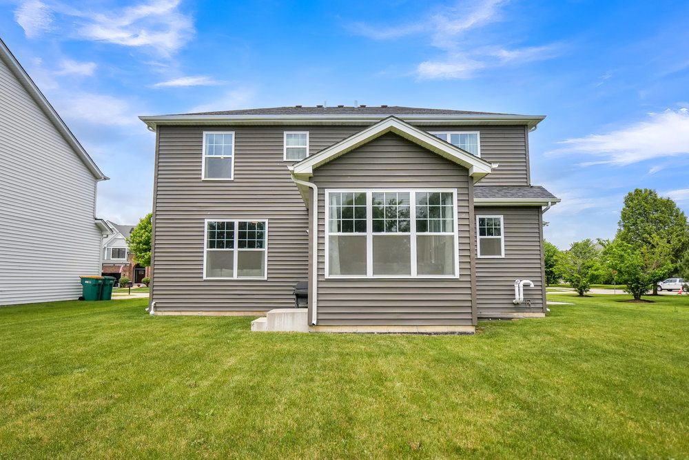 6704 Whisper Glen Drive