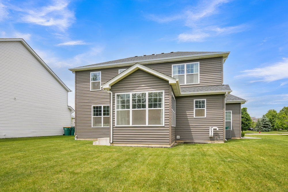 6704 Whisper Glen Drive