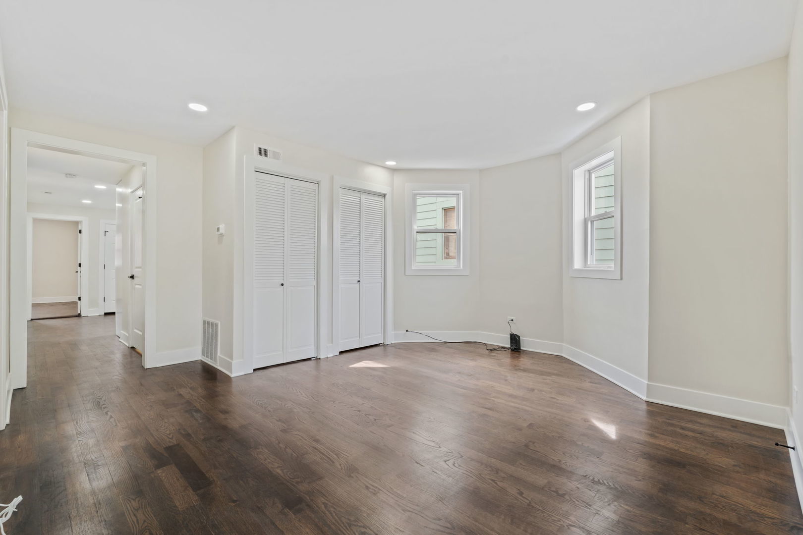 9419 S Saint Lawrence Avenue Unit: G