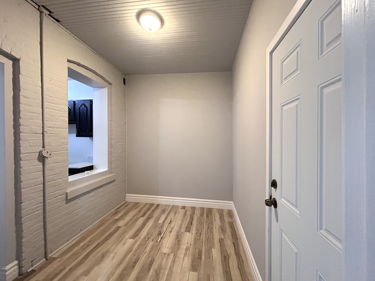 6423 S Maplewood Avenue Unit: 2