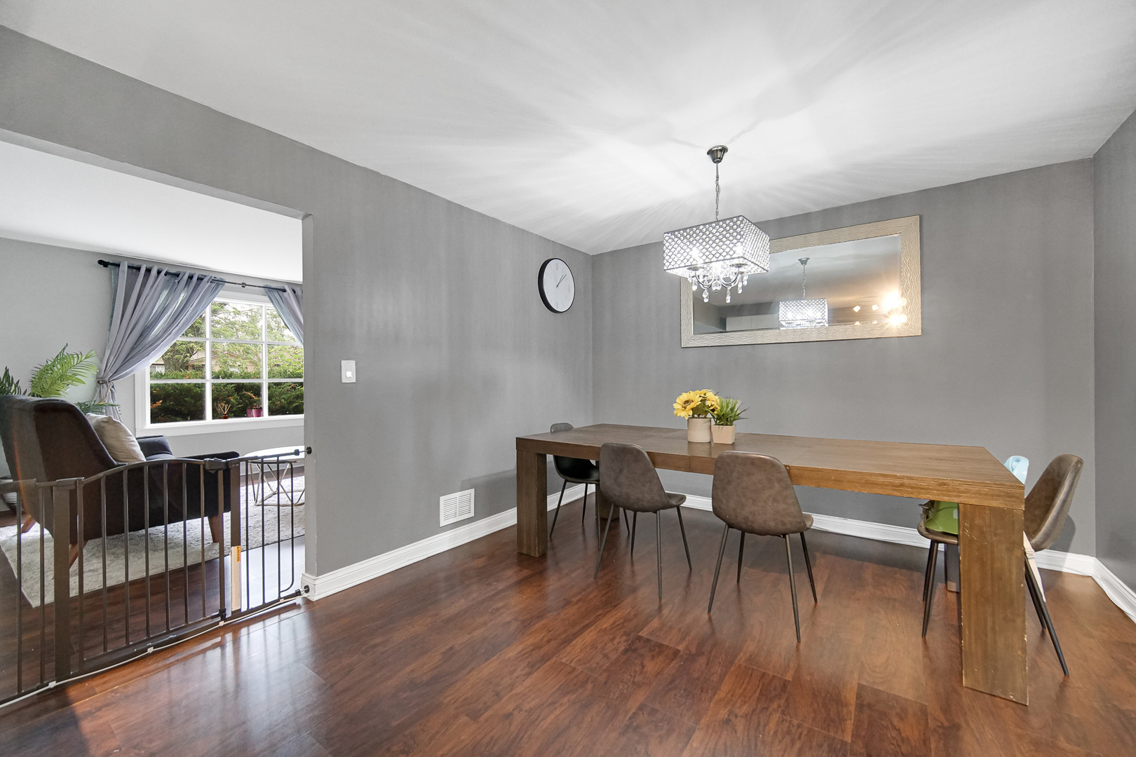 816 Blackhawk Drive
