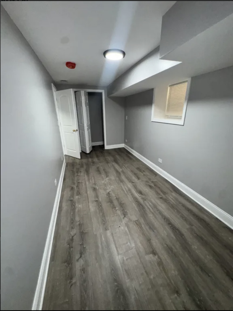 6924 S Green Street Unit: 1