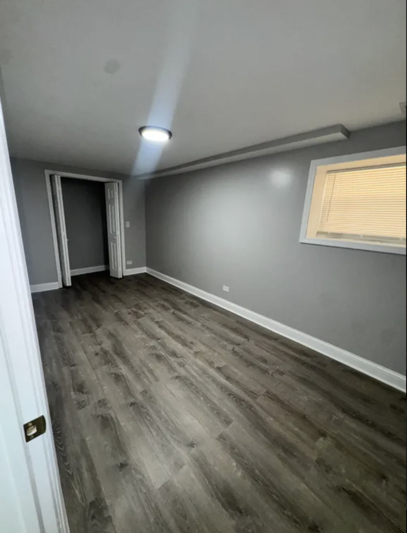 6924 S Green Street Unit: 1