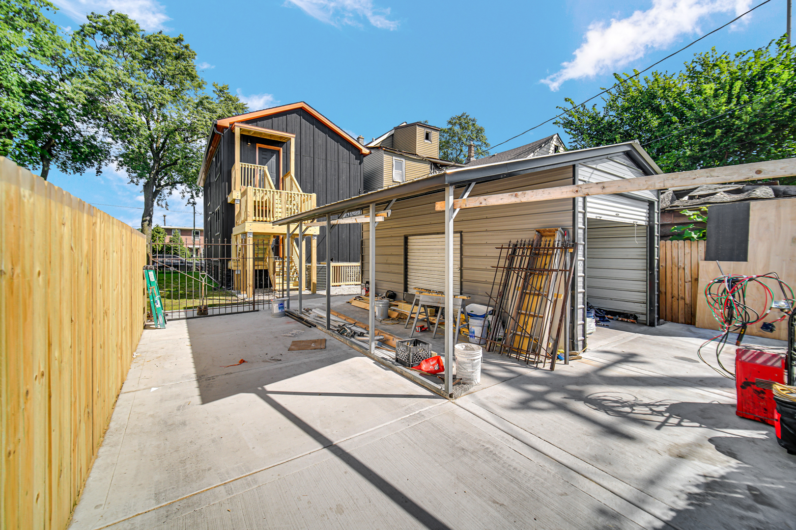 243 W Swann Street