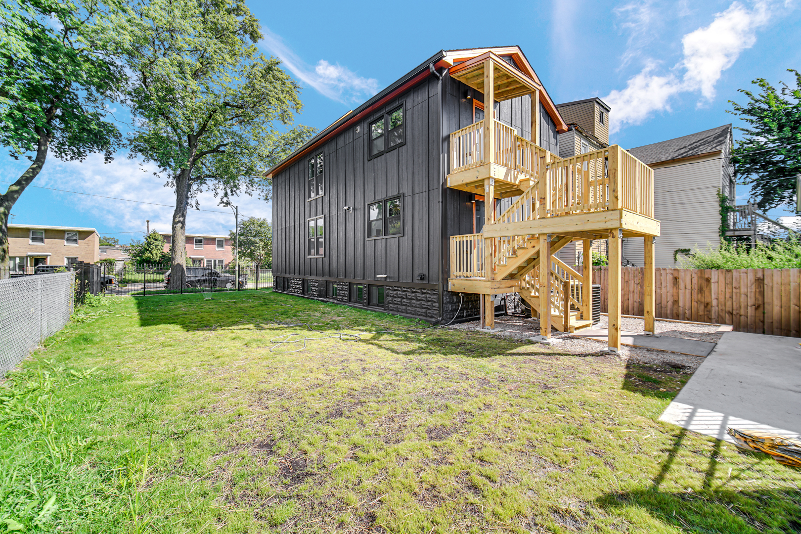 243 W Swann Street
