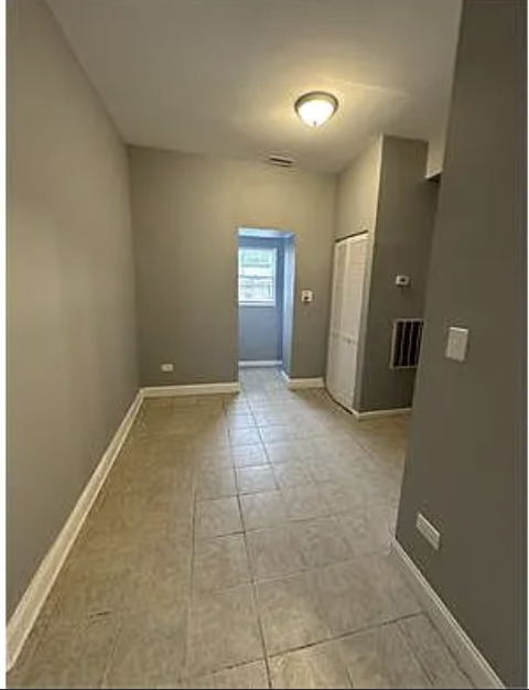 6444 S Eberhart Avenue