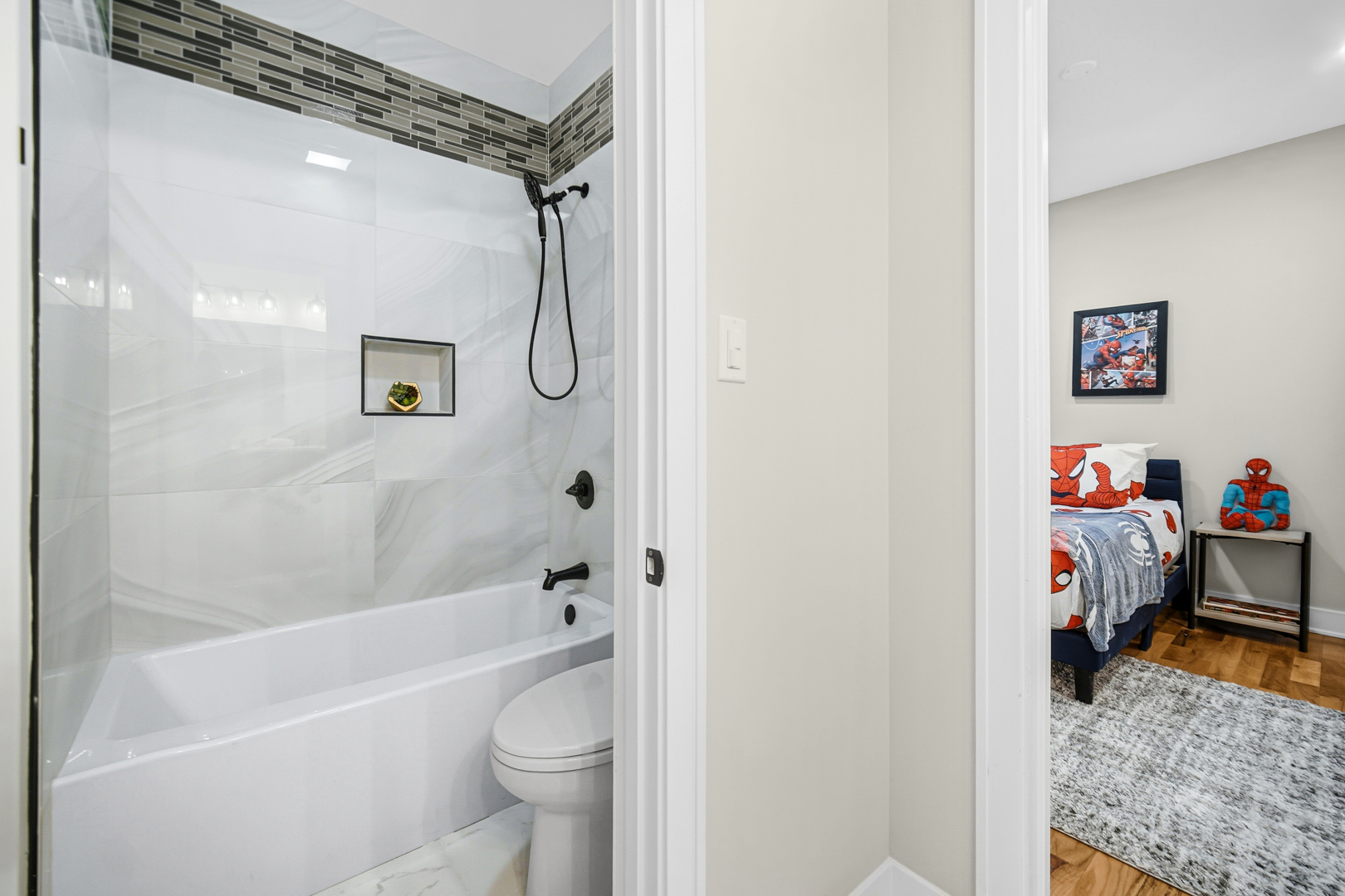 5032 S Michigan Avenue