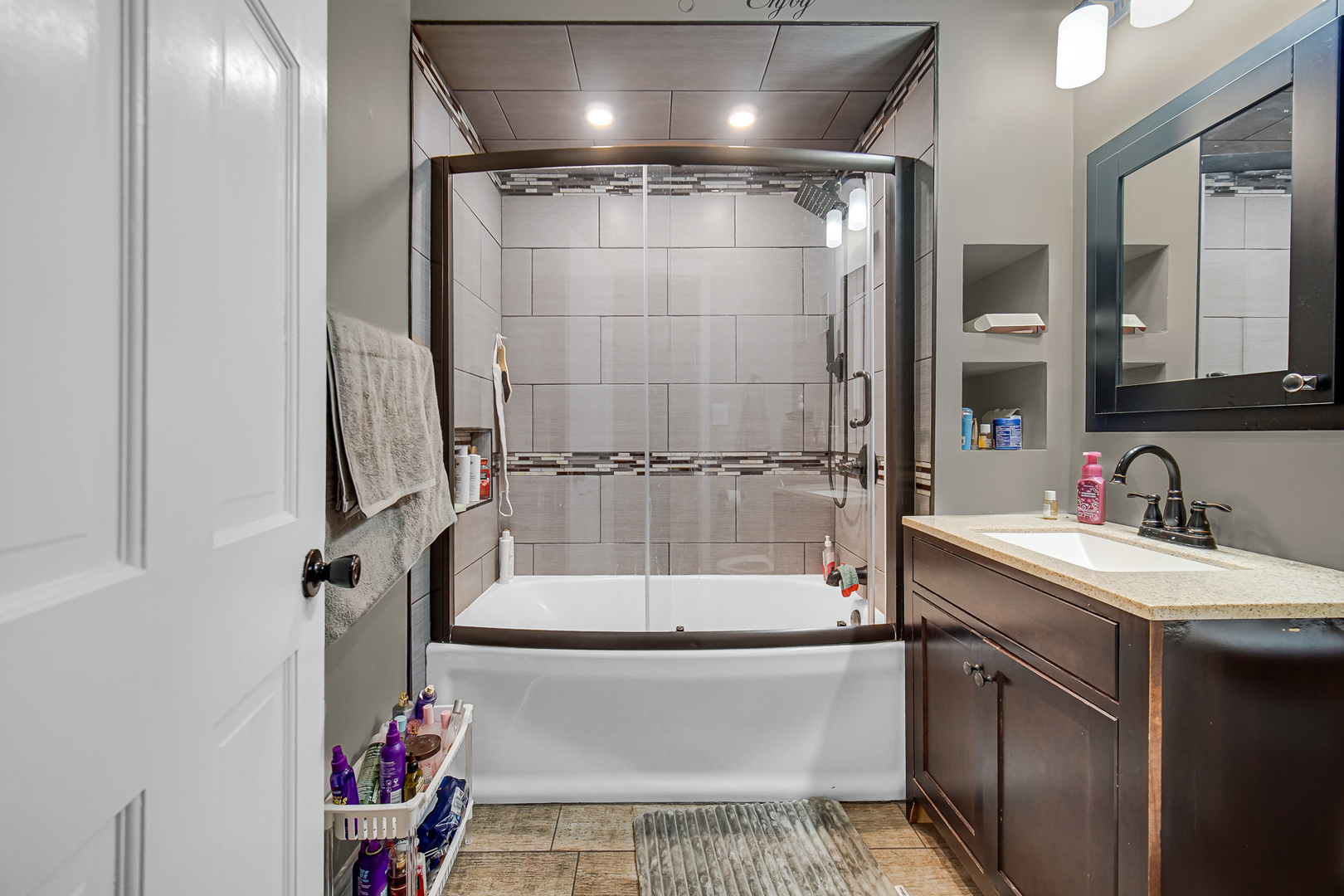 5540 S Honore Street