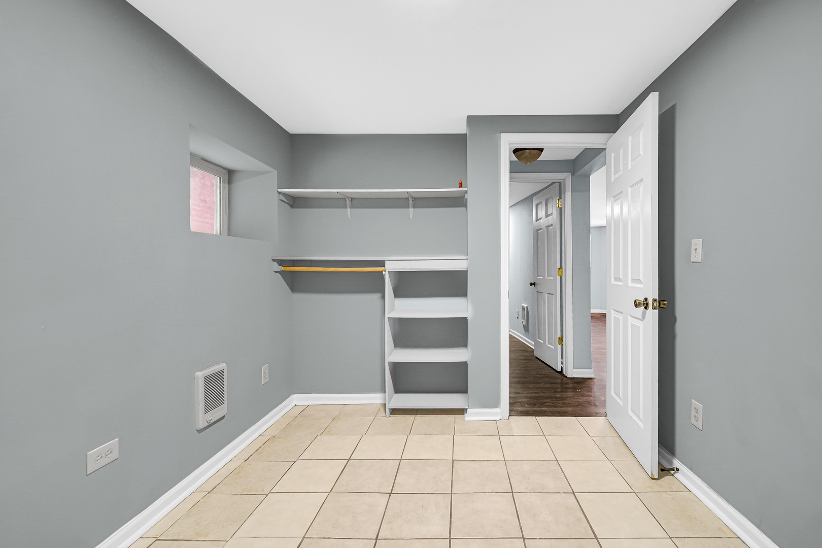 5540 S Honore Street