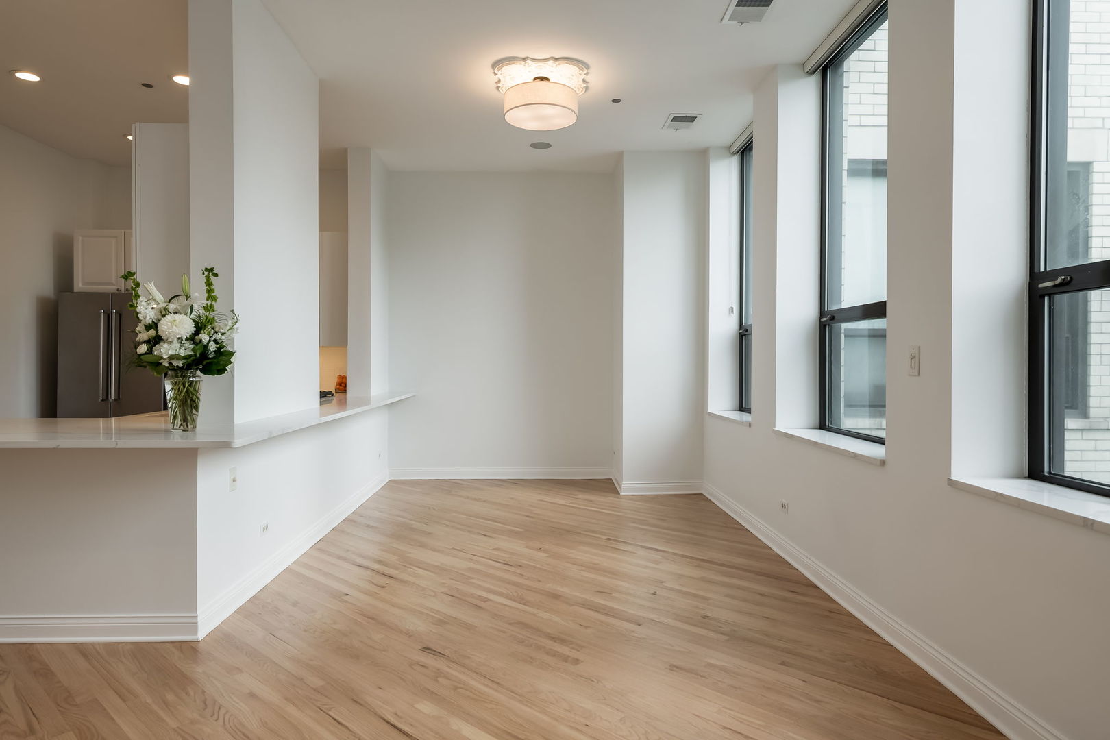 910 S Michigan Avenue Unit: 1908