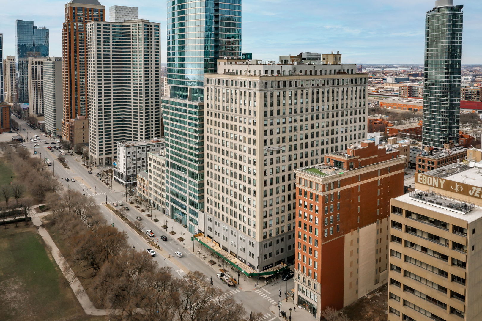 910 S Michigan Avenue Unit: 1908