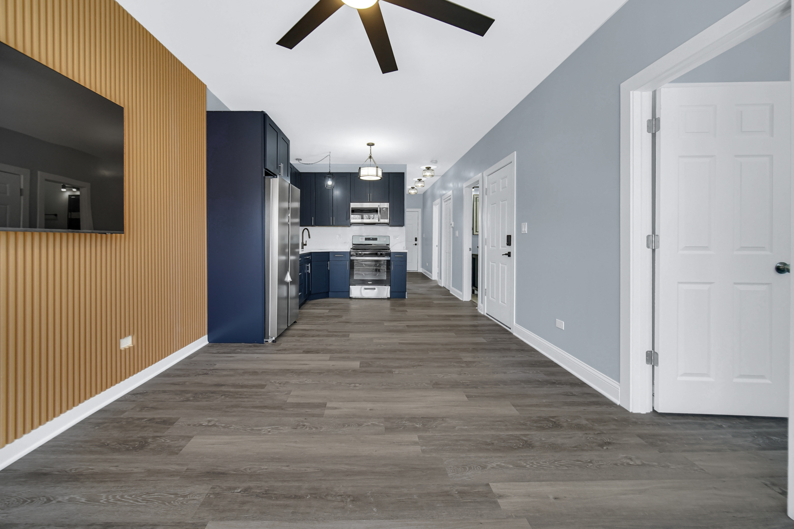 7346 S Peoria Street