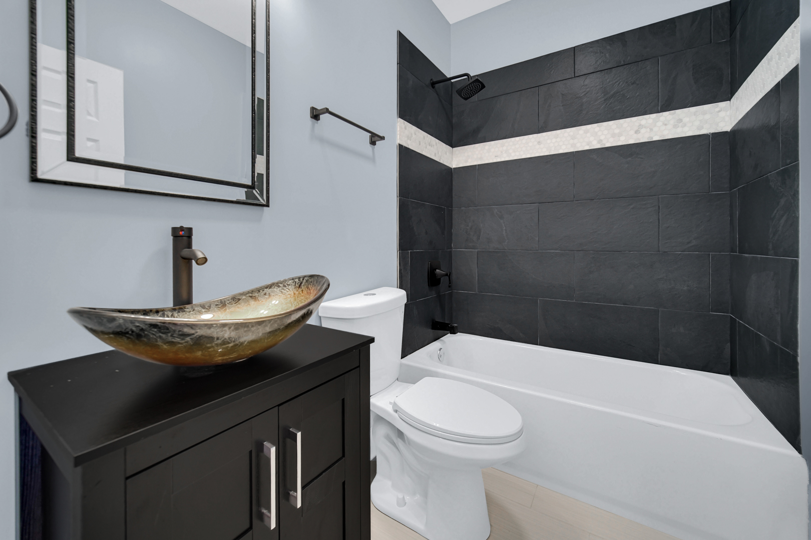 7346 S Peoria Street