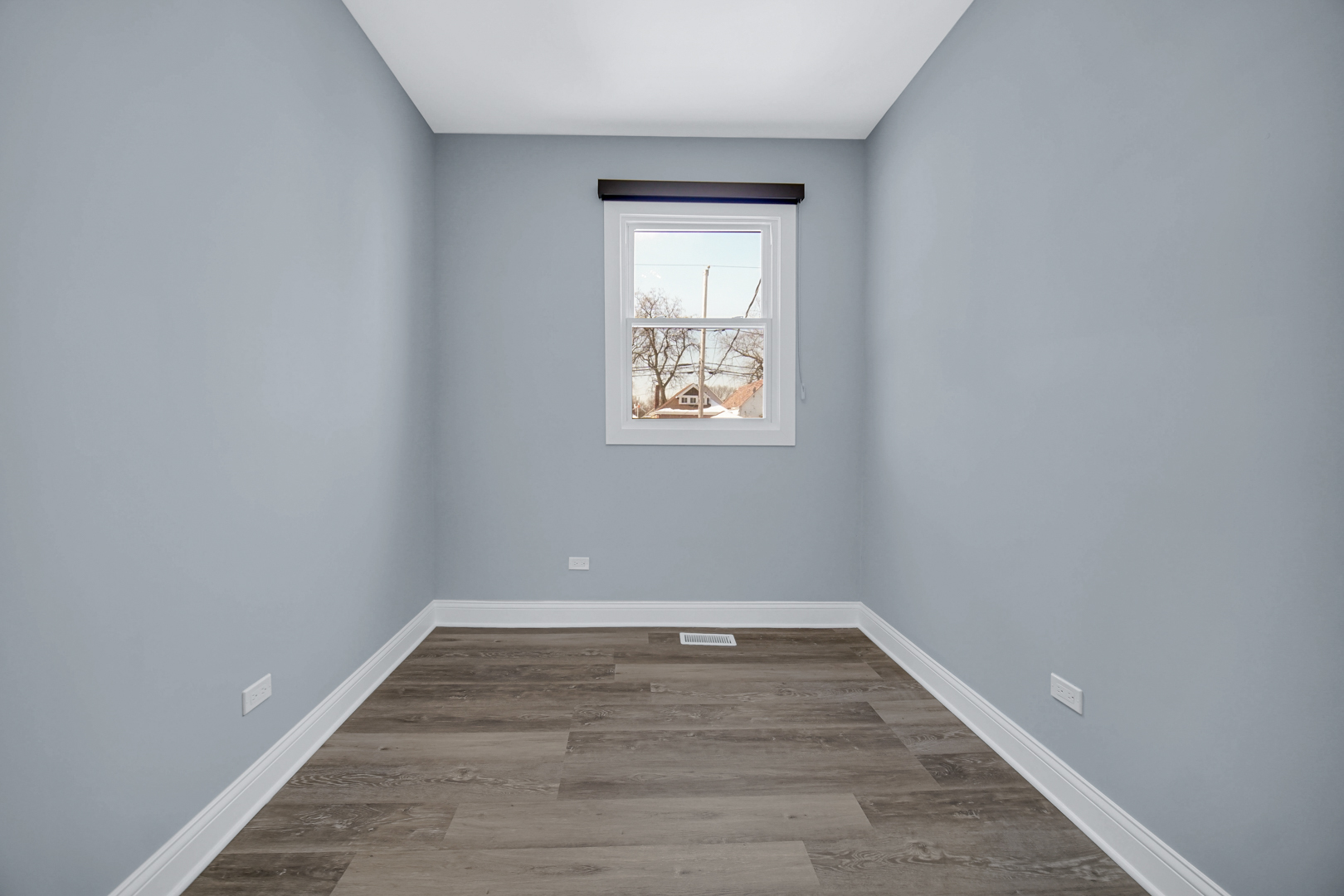 7346 S Peoria Street