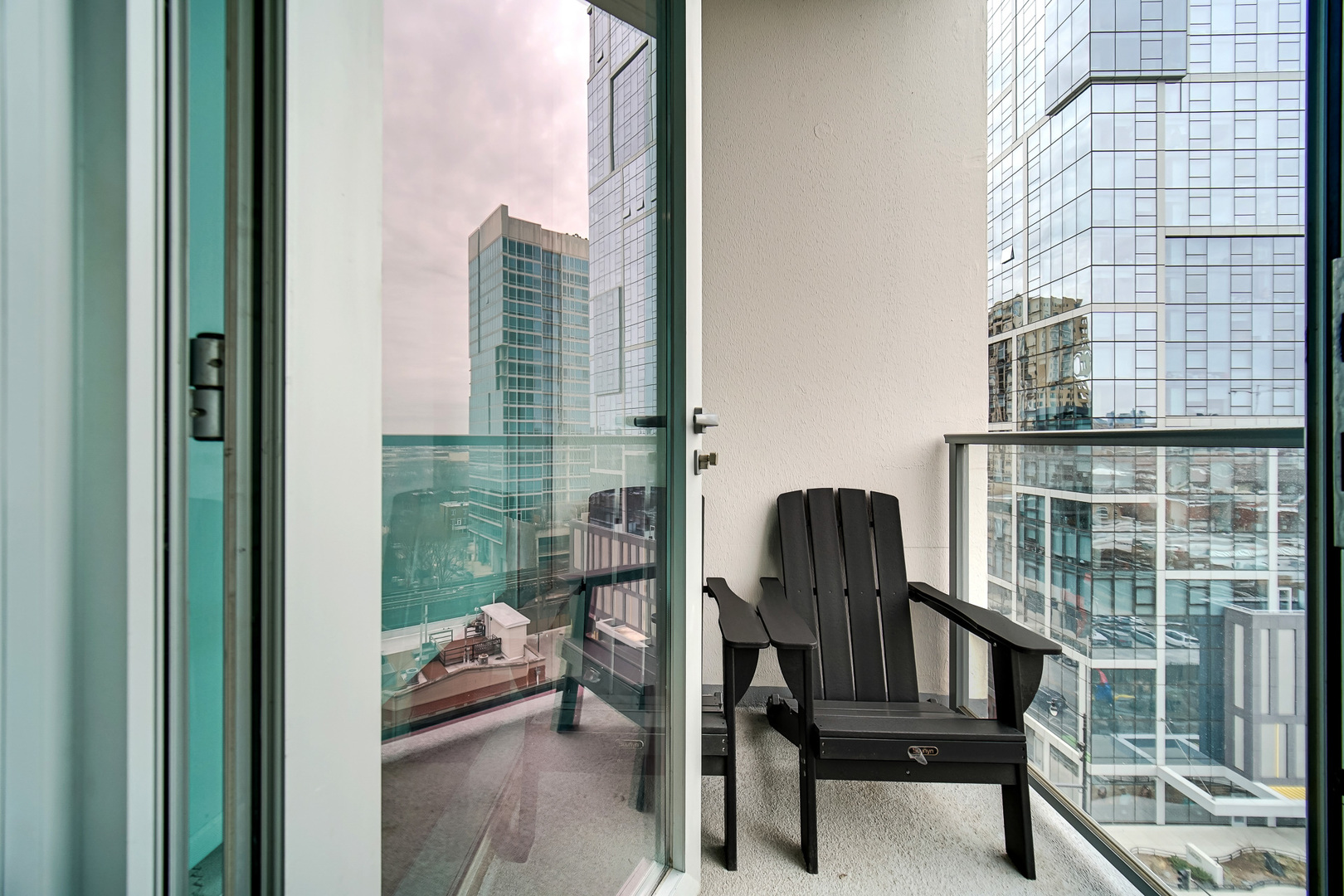 1345 S Wabash Avenue Unit: 901