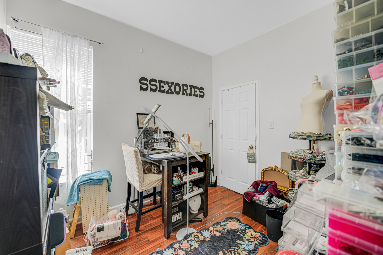 7222 S Rhodes Avenue