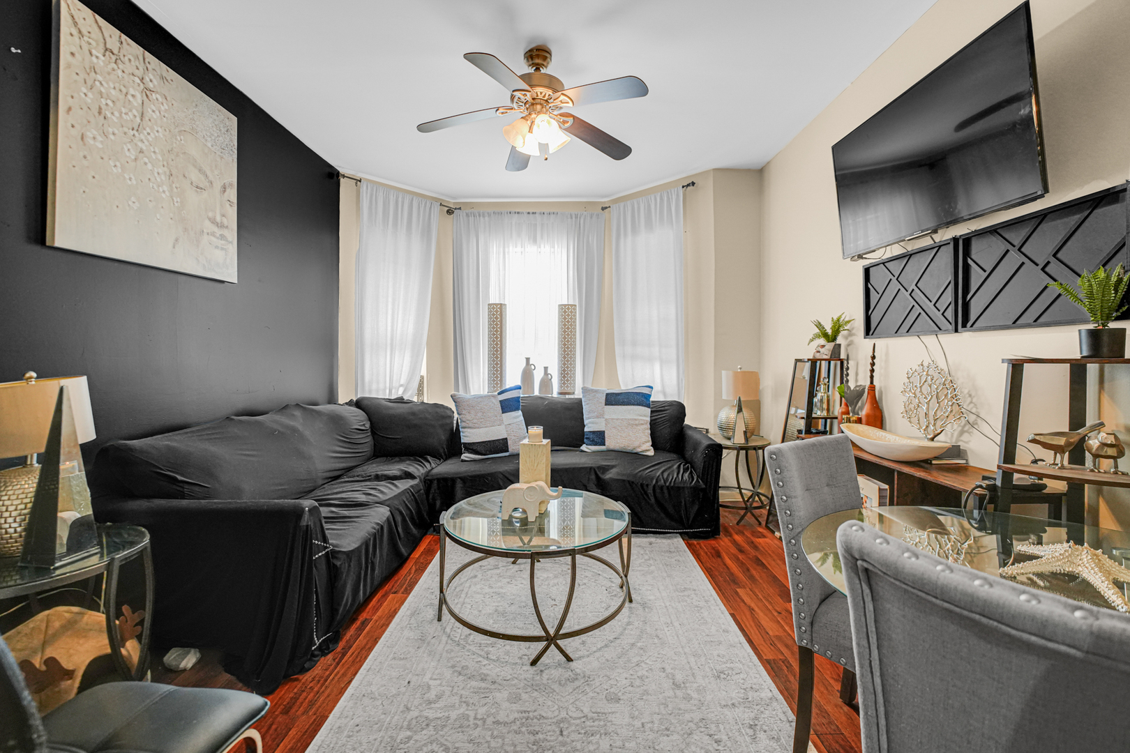 7222 S Rhodes Avenue